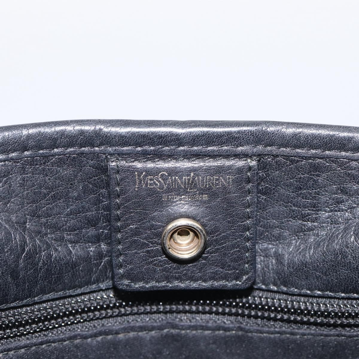 Saint Laurent Vintage Shoulder Bag Leather Black Leather Shoulder Bag Bag (Pre-Owned)
