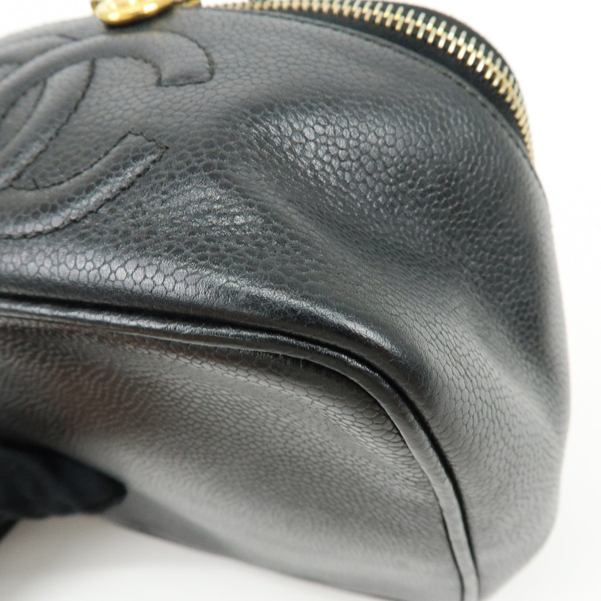 Chanel Vintage Timeless Cosmetic Case Caviar Black Leather Clutche & Pouche Bag (Pre-Owned)