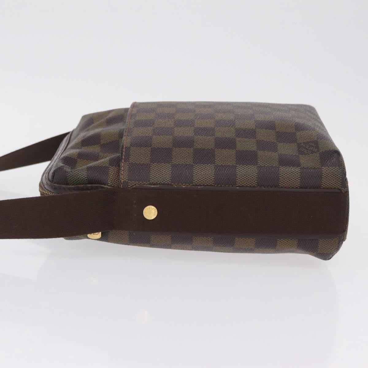 Louis Vuitton Trotteur Beaubourg Damier Brown Canvas Handbag (Pre-Owned)