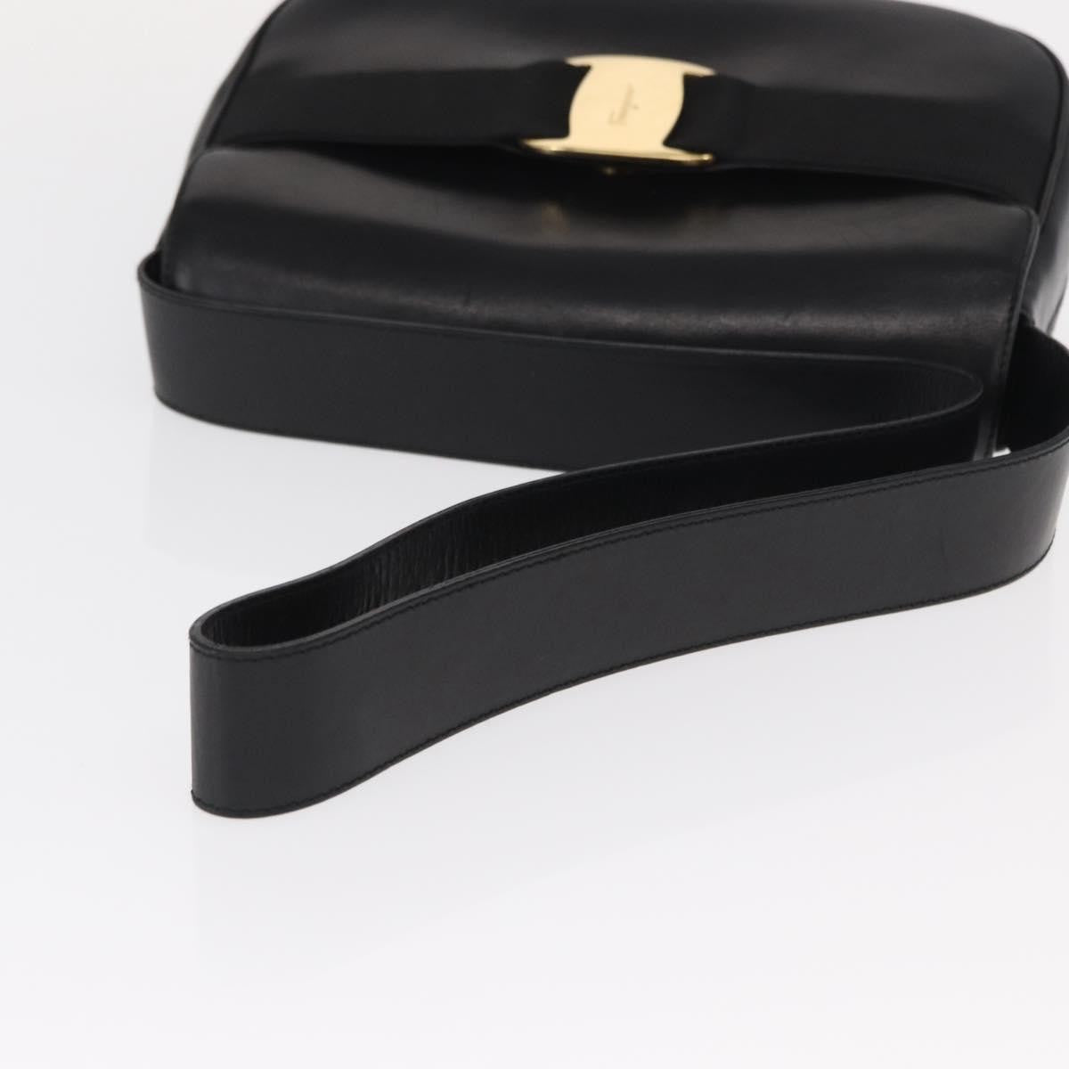 Salvatore Ferragamo Vala Leather Black Leather Shoulder Bag Bag (Pre-Owned)
