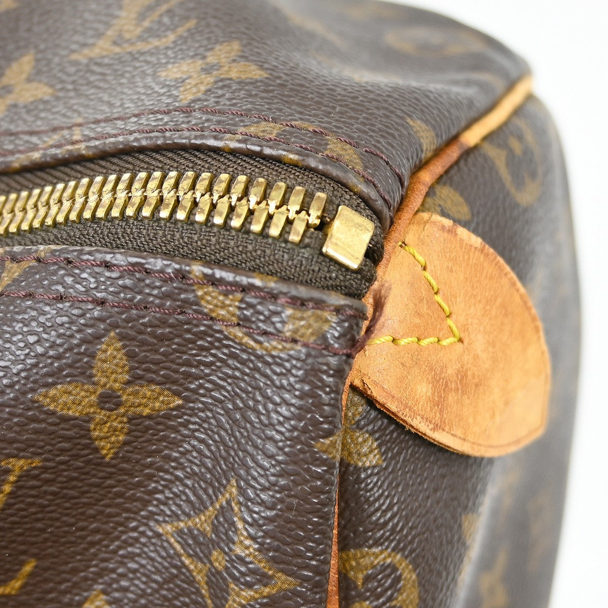 Louis Vuitton Keepall Monogram Canvas Brown Canvas Travel Bag Bag (Pre-Owned)