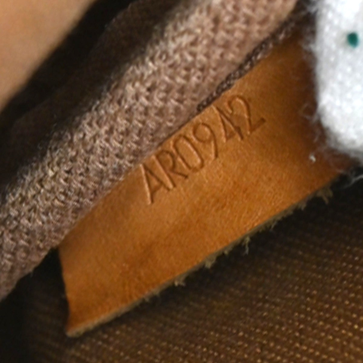 Louis Vuitton Saumur Monogram Canvas Brown Canvas Shoulder Bag Bag (Pre-Owned)