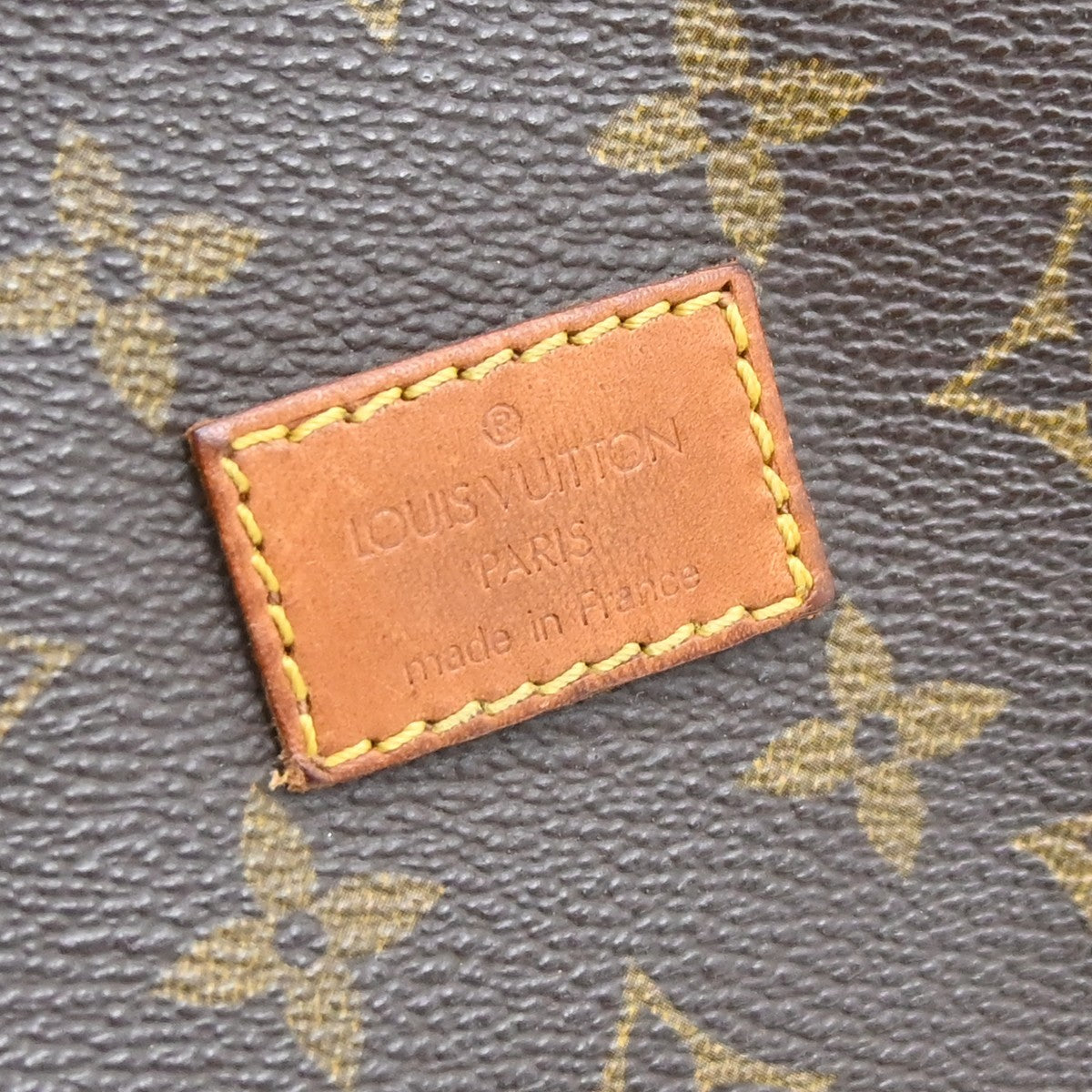 Louis Vuitton Saumur Monogram Canvas Brown Canvas Shoulder Bag Bag (Pre-Owned)