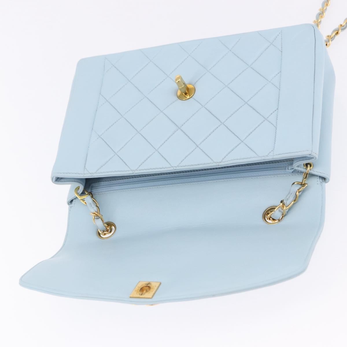 Chanel Vintage Diana Flap Quilted Lambskin Blue Leather Shoulder Bag Bag (Pre-Owned)
