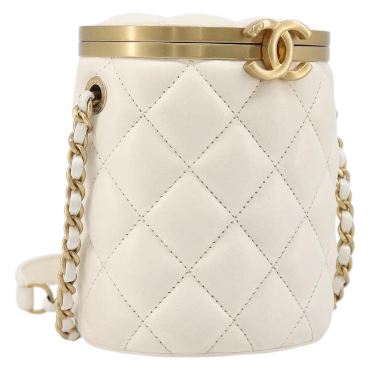 Chanel Crown Box Vanity Quilted Lambskin White Leather Handbag (Pre-Owned)