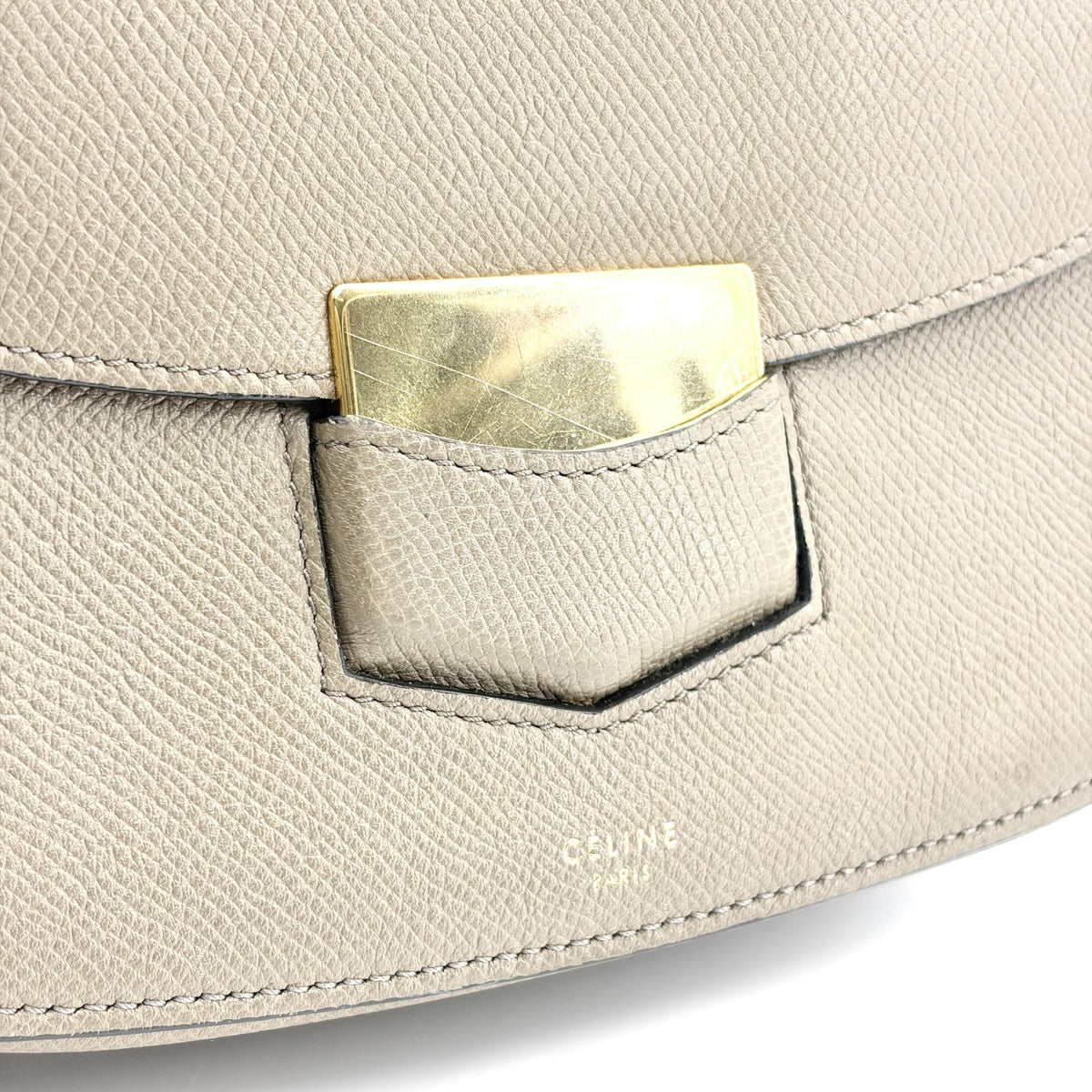 Celine Trotteur Grainy Leather Beige Calfskin Crossbody Bag Bag (Pre-Owned)