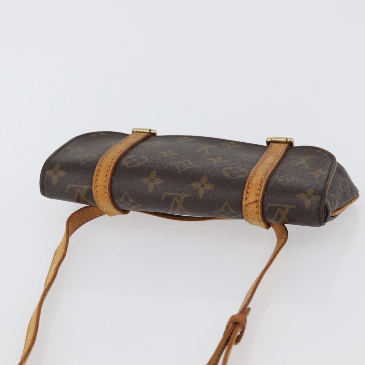 Louis Vuitton Marelle Waist Monogram Canvas Brown Canvas Handbag (Pre-Owned)