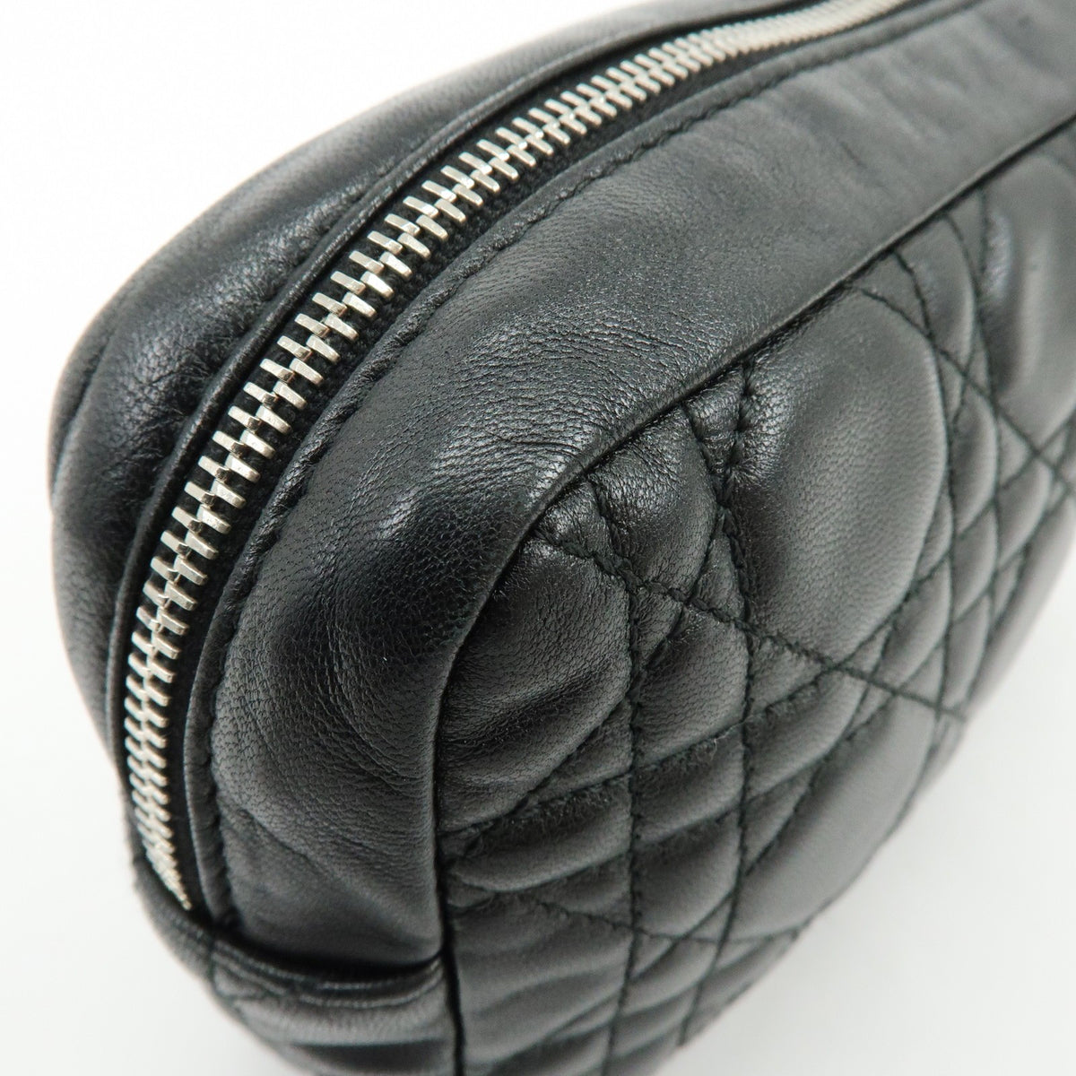 Christian Dior Lady Dior Cannage Quilt Leather Black Leather Wallets Accessory (Pre-Owned)