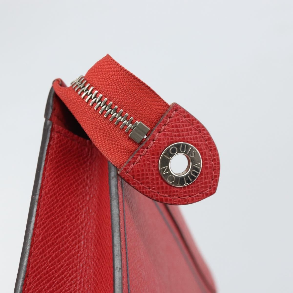 Louis Vuitton Pochette Voyage Taiga Leather Red Leather Clutche & Pouche Bag (Pre-Owned)