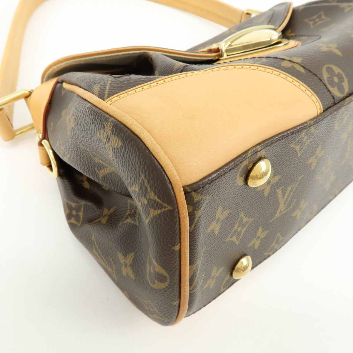 Louis Vuitton Beverly Monogram Canvas Brown Canvas Handbag (Pre-Owned)