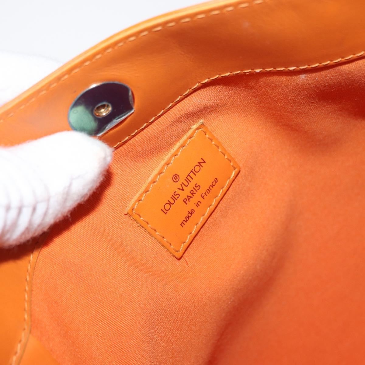 Louis Vuitton Mandara Epi Leather Orange Leather Shoulder Bag Bag (Pre-Owned)