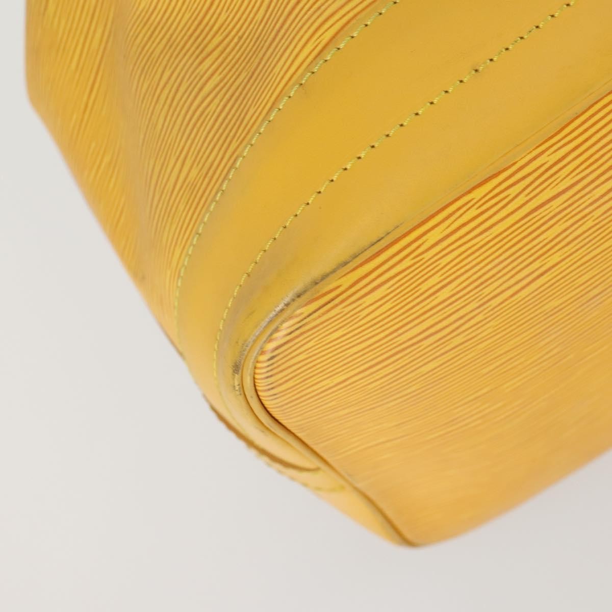 Louis Vuitton Noe Epi Leather Yellow Leather Shoulder Bag Bag (Pre-Owned)