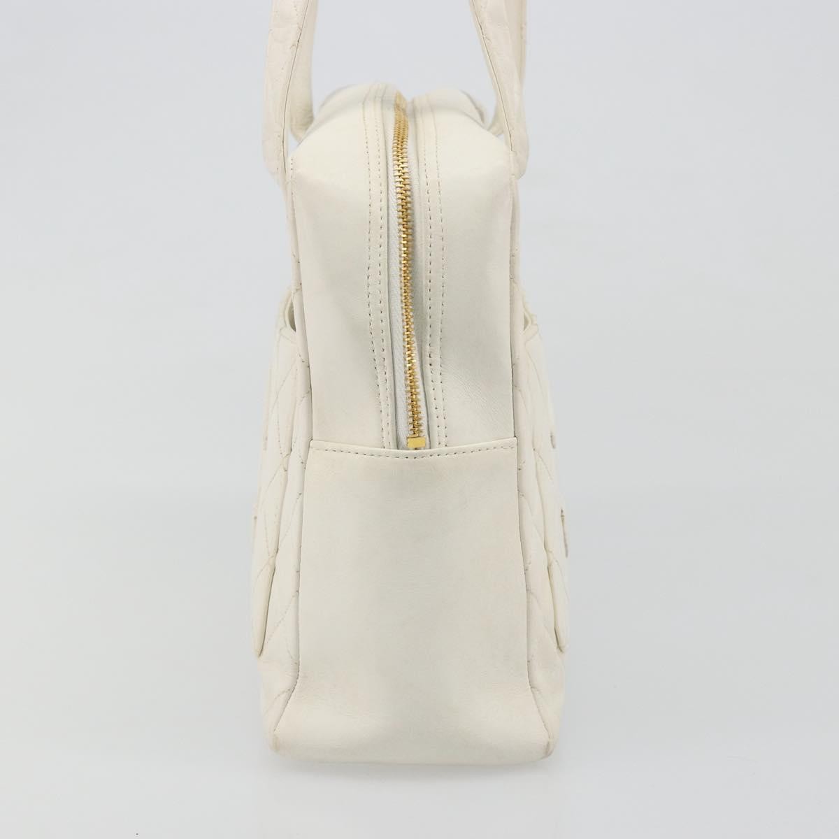 Chanel Cc Handbag Leather White Leather Handbag (Pre-Owned)