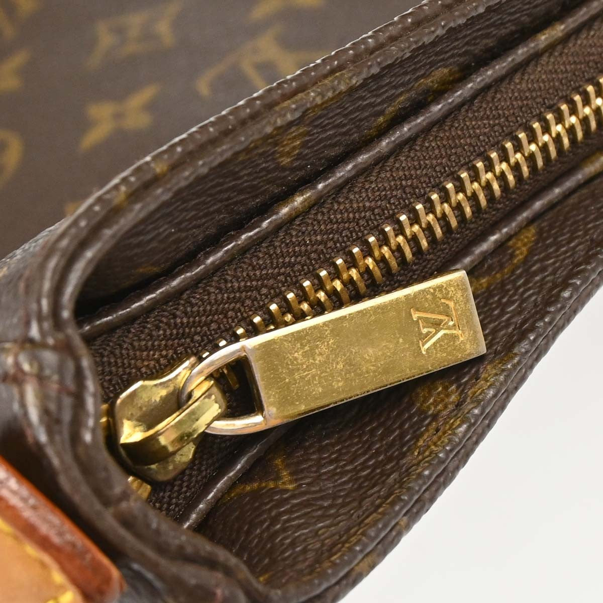 Louis Vuitton Looping Monogram Canvas Brown Canvas Handbag (Pre-Owned)