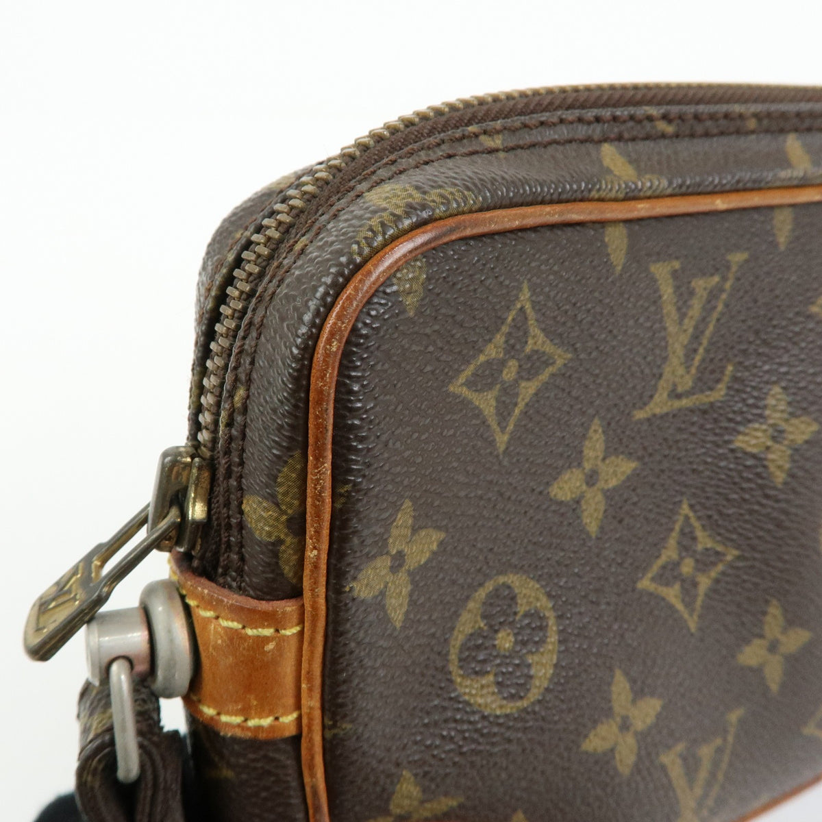 Louis Vuitton Marly Dragonne Clutch Monogram Canvas Brown Canvas Clutche & Pouche Bag (Pre-Owned)