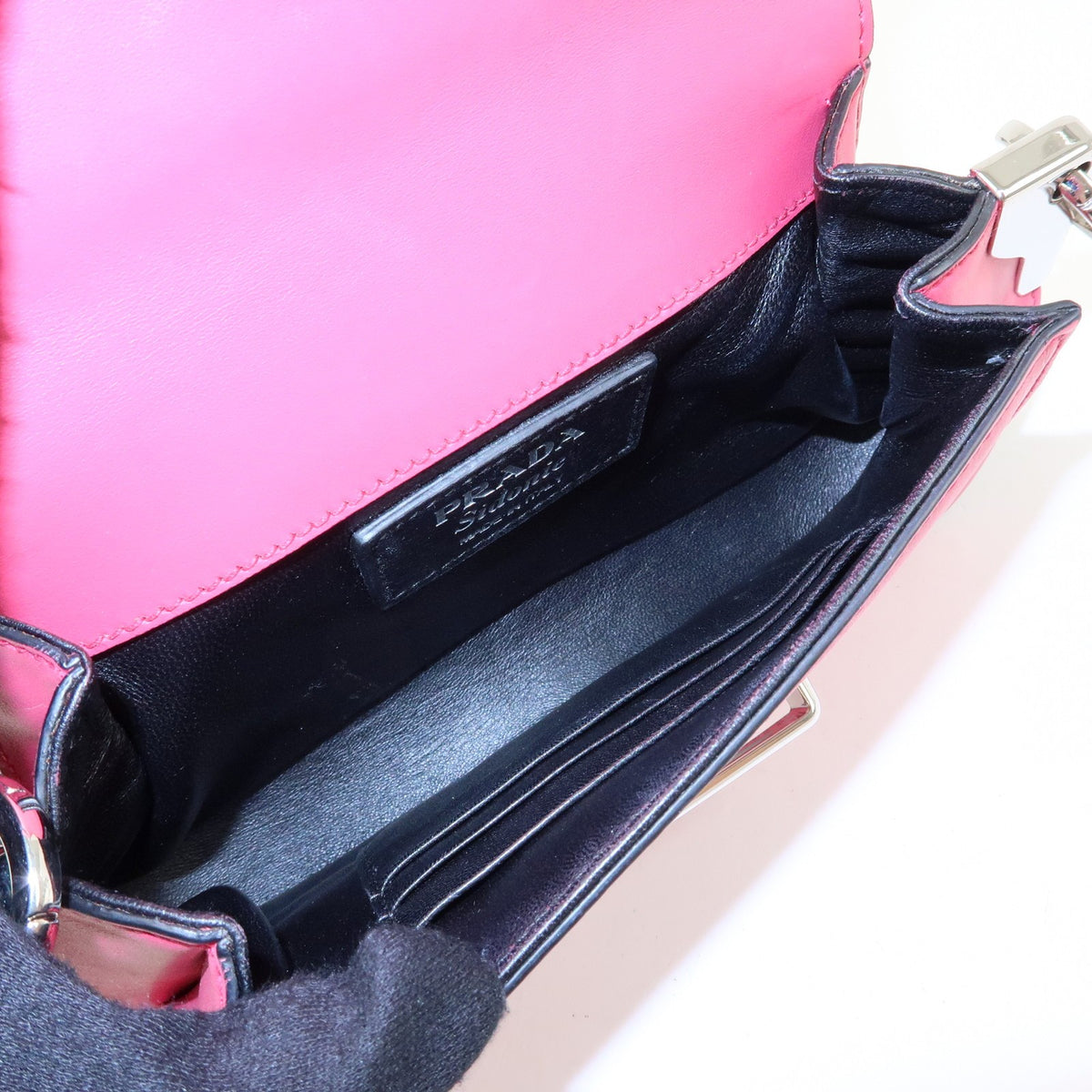 Prada Sidonie City Calf Pink Leather Shoulder Bag Bag (Pre-Owned)