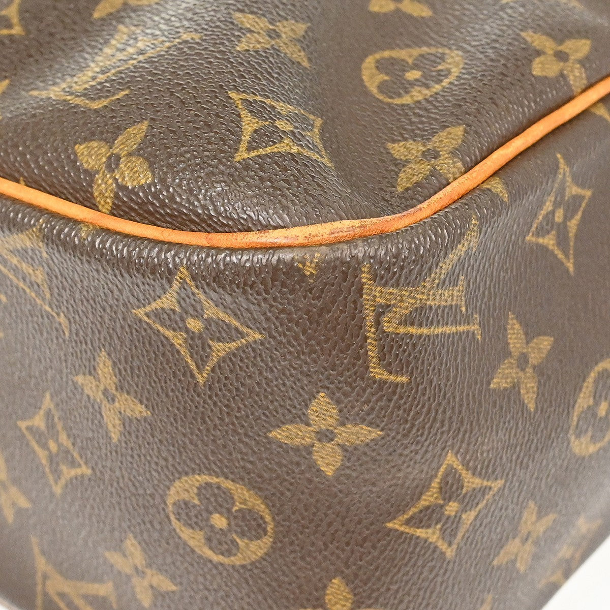 Louis Vuitton Cite Monogram Canvas Brown Canvas Shoulder Bag Bag (Pre-Owned)