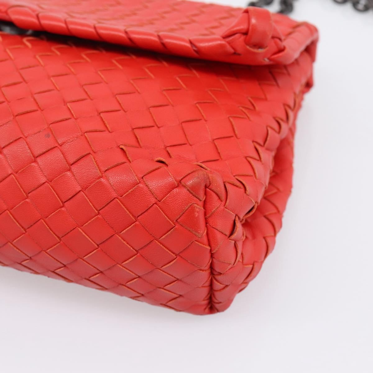 Bottega Veneta Olimpia Intrecciato Nappa Red Leather Shoulder Bag Bag (Pre-Owned)