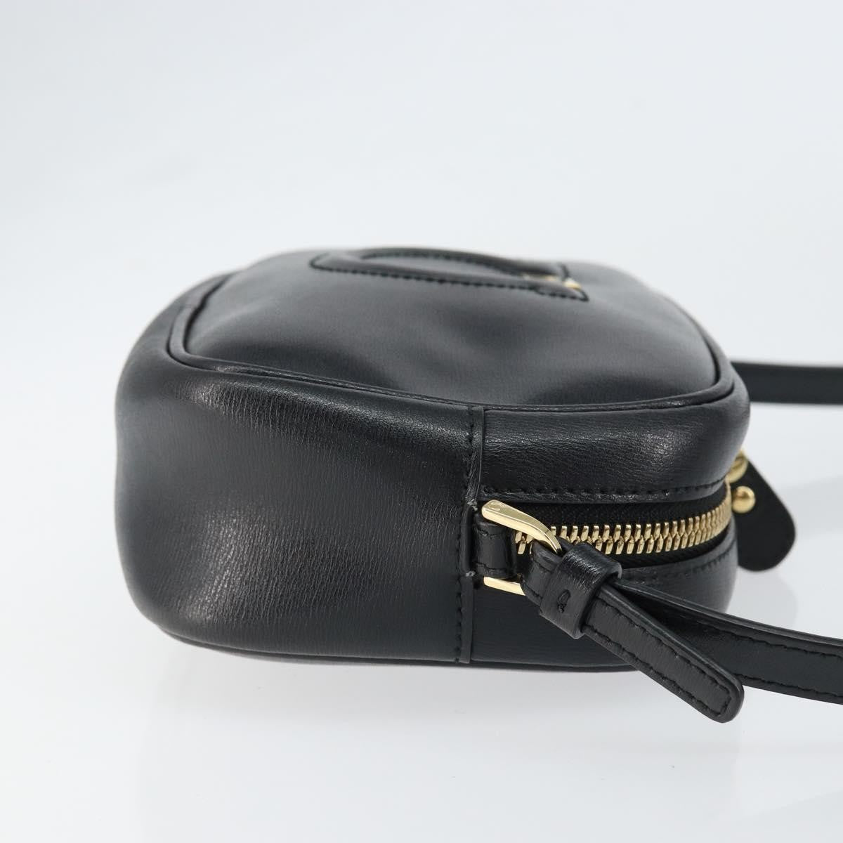Salvatore Ferragamo City Camera Leather Black Leather Shoulder Bag Bag (Pre-Owned)