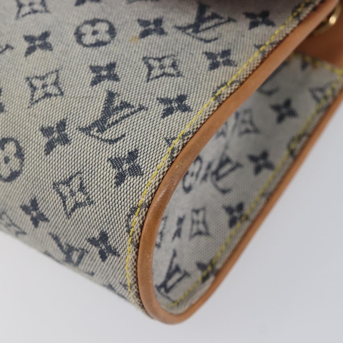 Louis Vuitton Camille Mini Lin Blue Canvas Handbag (Pre-Owned)
