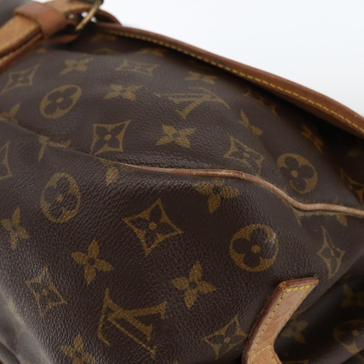 Louis Vuitton Saumur Monogram Canvas Multicolour Canvas Shoulder Bag Bag (Pre-Owned)