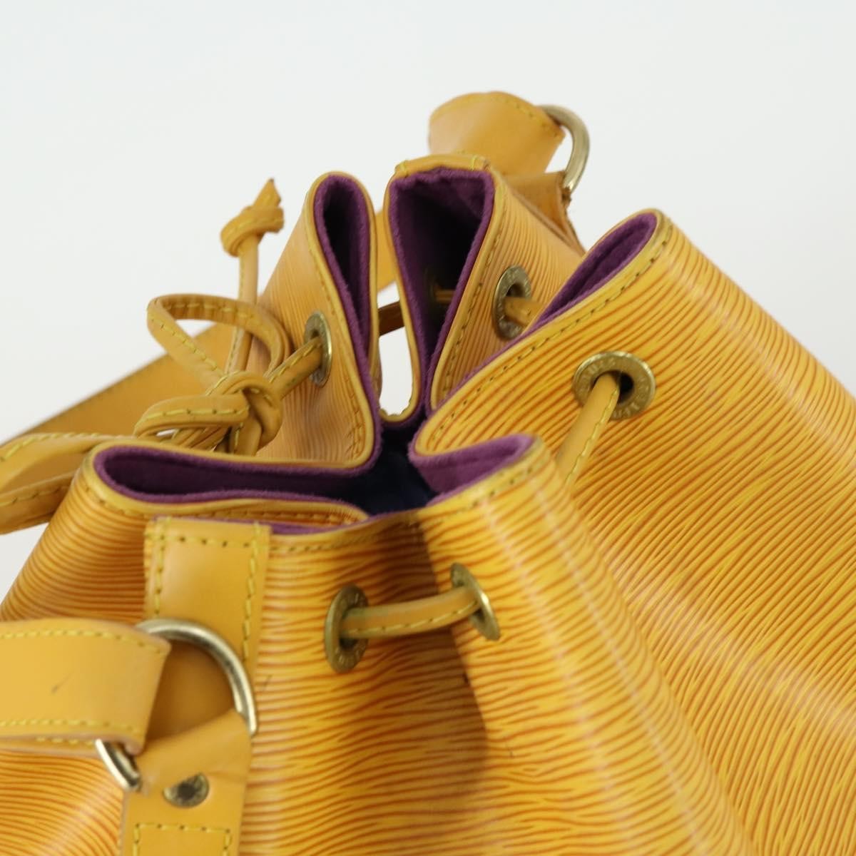 Louis Vuitton Noe Epi Leather Yellow Leather Shoulder Bag Bag (Pre-Owned)