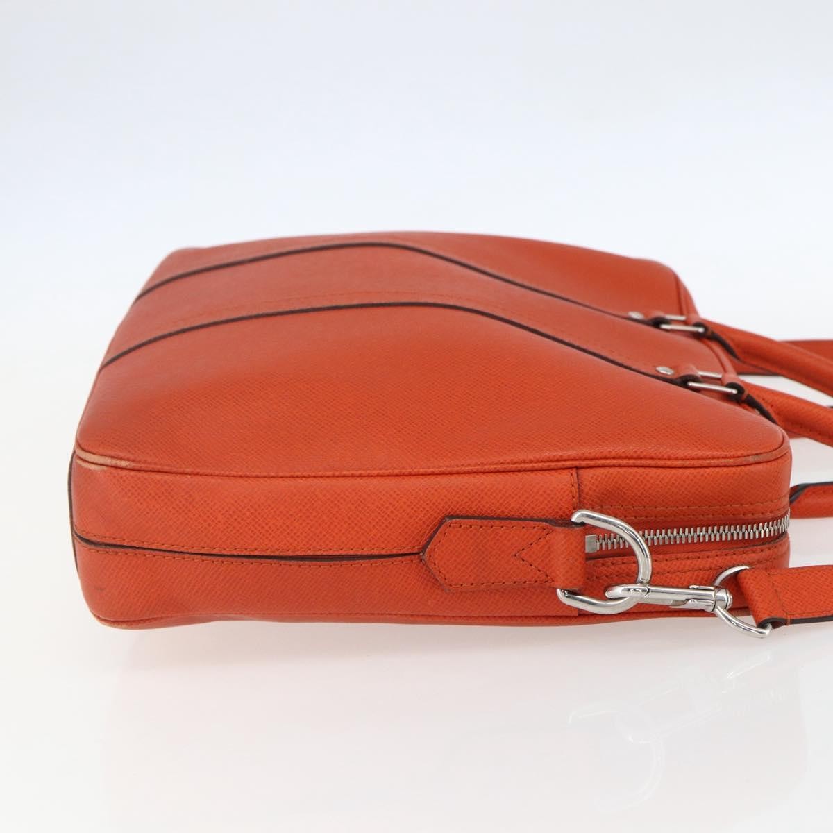 Louis Vuitton Porte-Documents Voyage Taiga Leather Orange Leather Briefcase Bag (Pre-Owned)