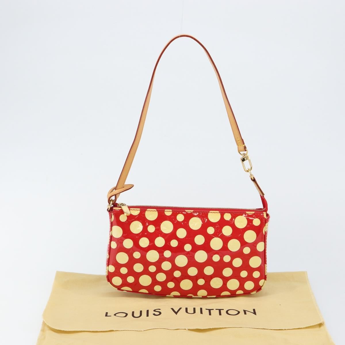 Louis Vuitton Pochette Accessoires Yayoi Kusama Painted Dots Monogram Vernis Red Patent_Leather Clutche & Pouche Bag (Pre-Owned)