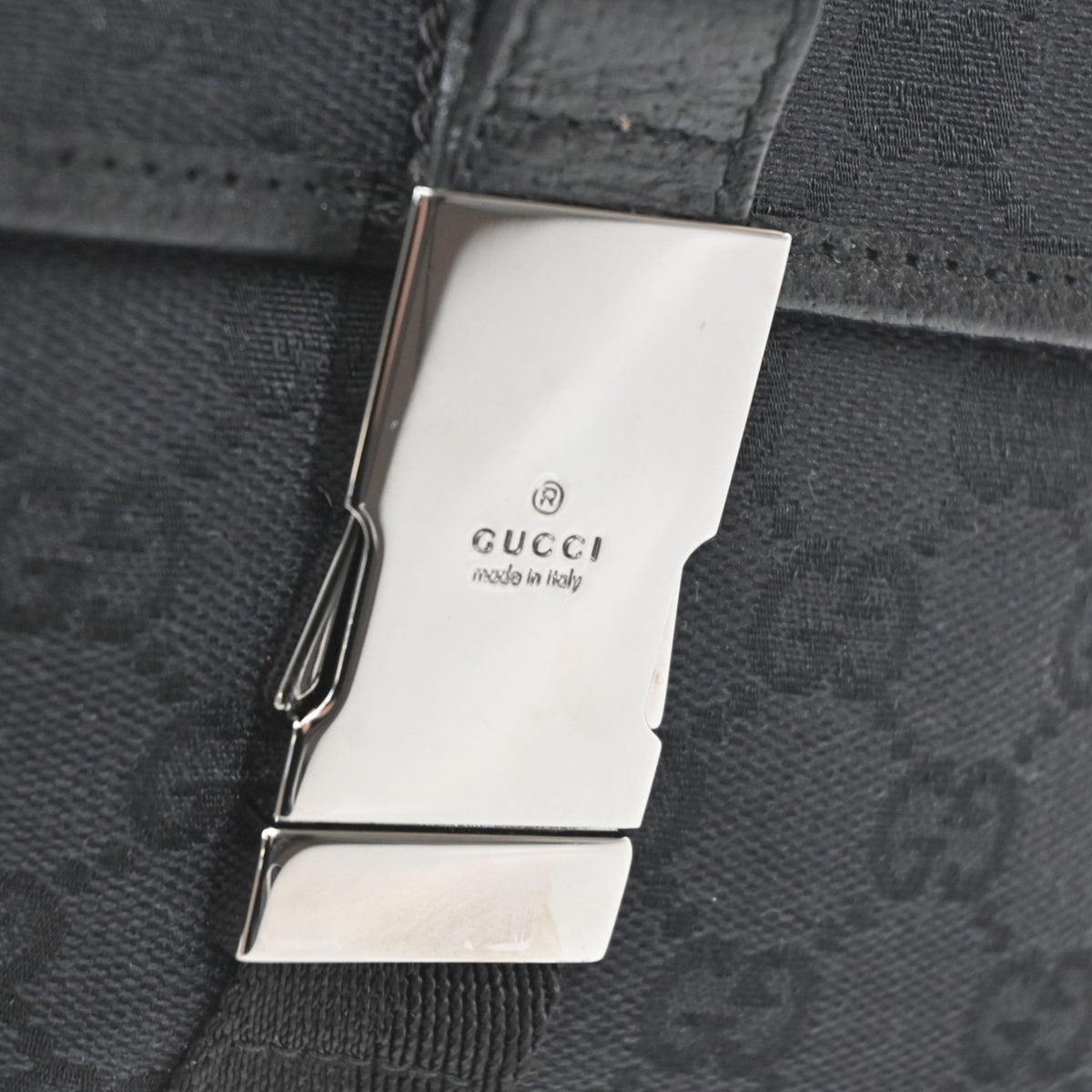 Gucci Buckle Waist Gg Canvas And Leather Black Canvas Clutche & Pouche Bag (Pre-Owned)