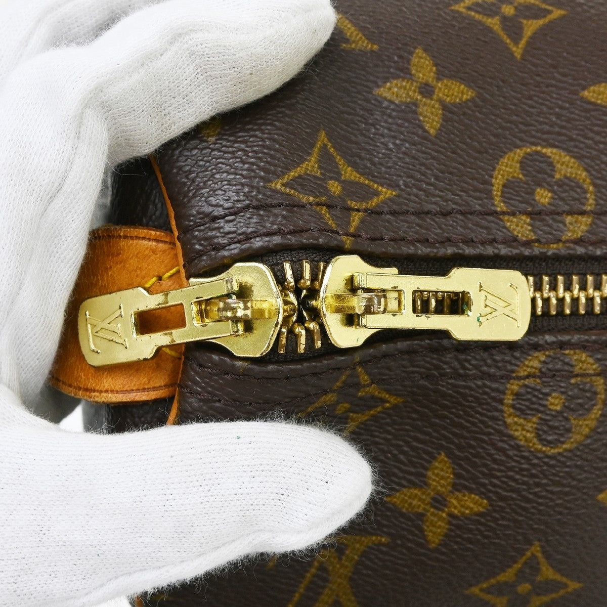 Louis Vuitton Keepall Monogram Canvas Brown Canvas Travel Bag Bag (Pre-Owned)