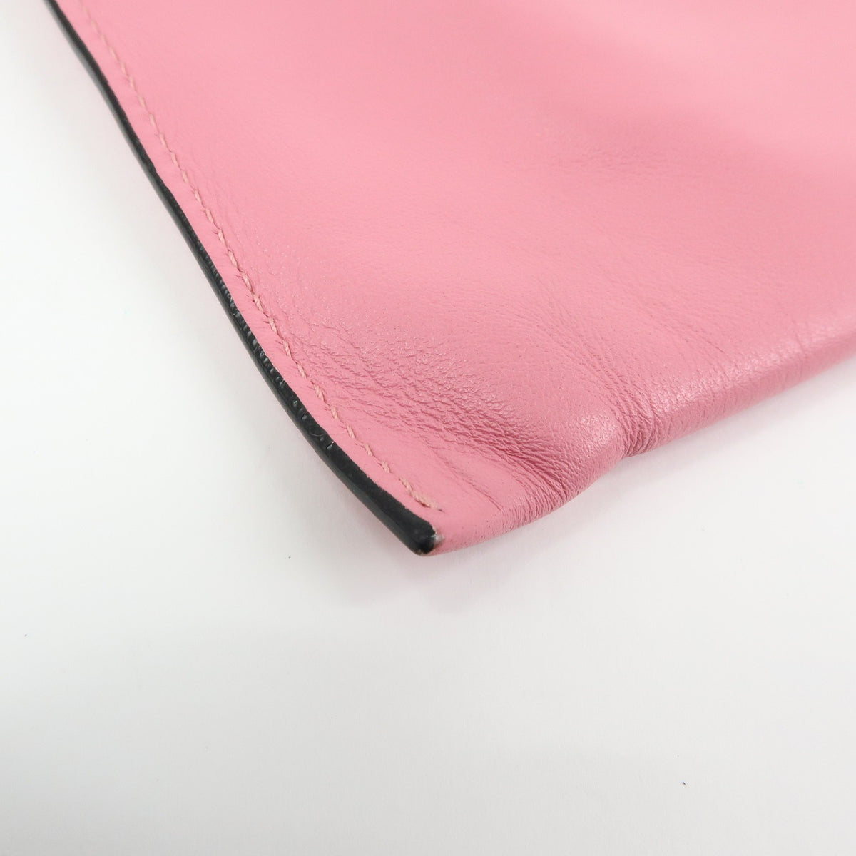 Miu Miu Logo Chain Clutch Shearling Pink Leather Clutche & Pouche Bag (Pre-Owned)