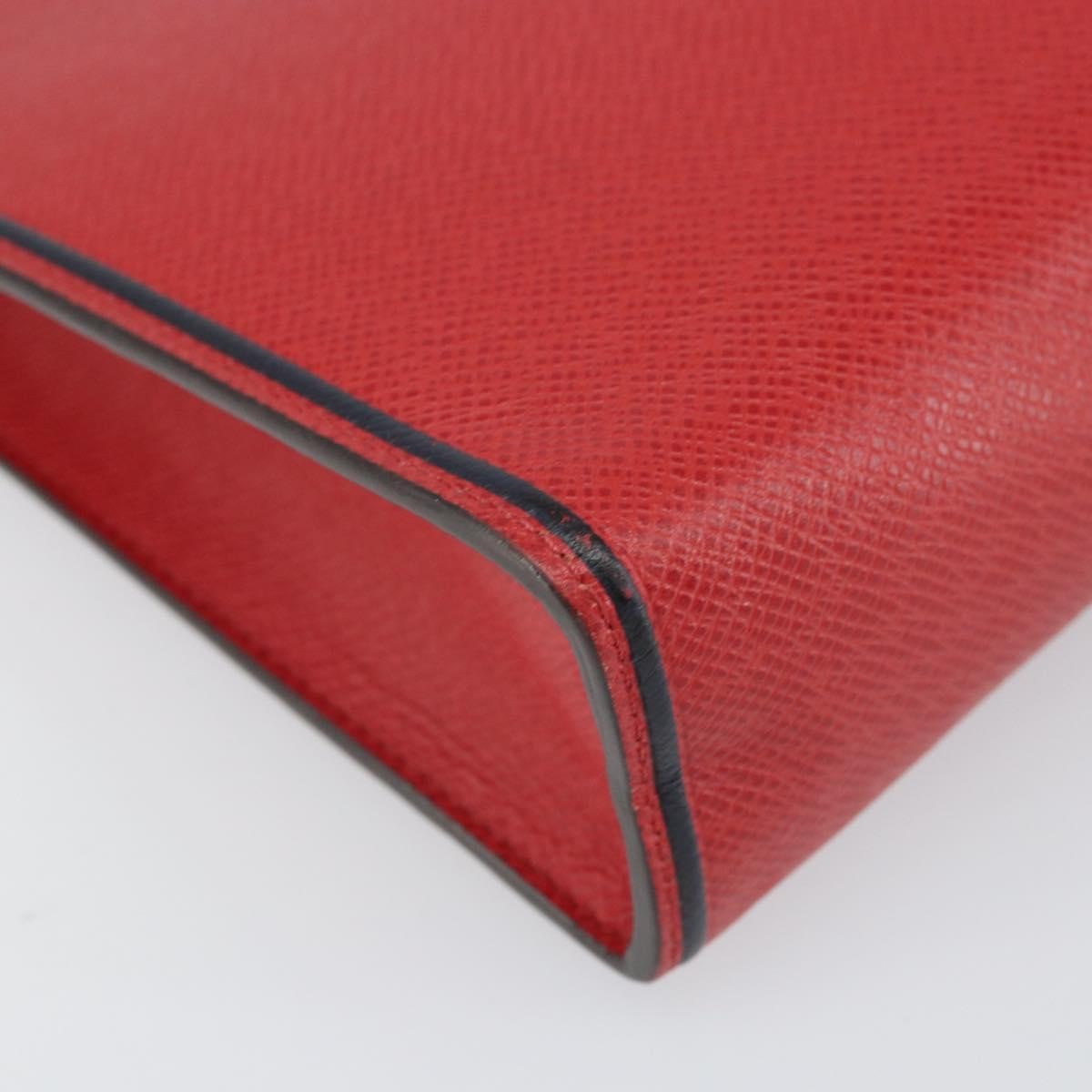 Louis Vuitton Pochette Voyage Taiga Leather Red Leather Clutche & Pouche Bag (Pre-Owned)
