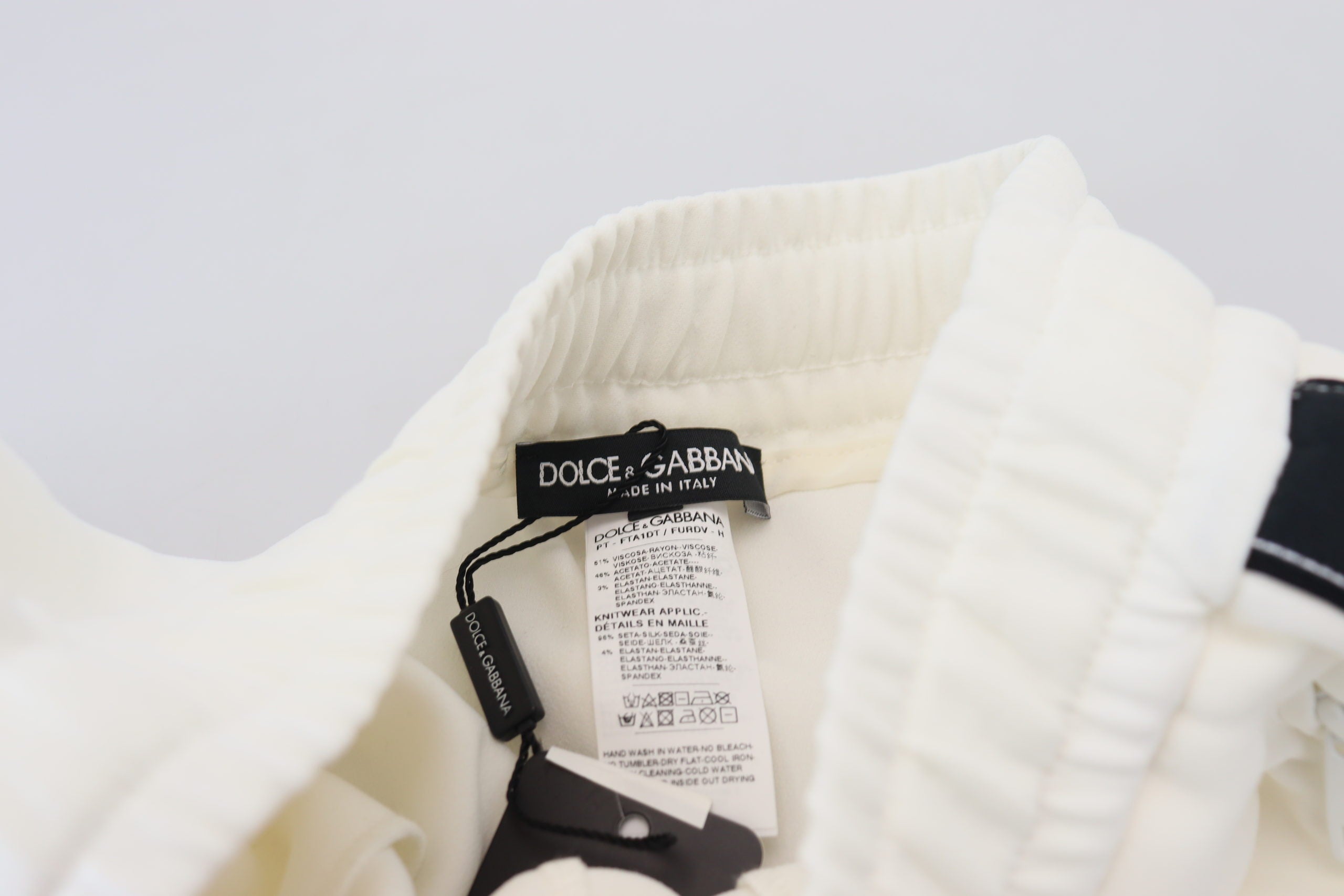 Dolce & Gabbana Chic White Jogger Pants for Elevated Women's Comfort