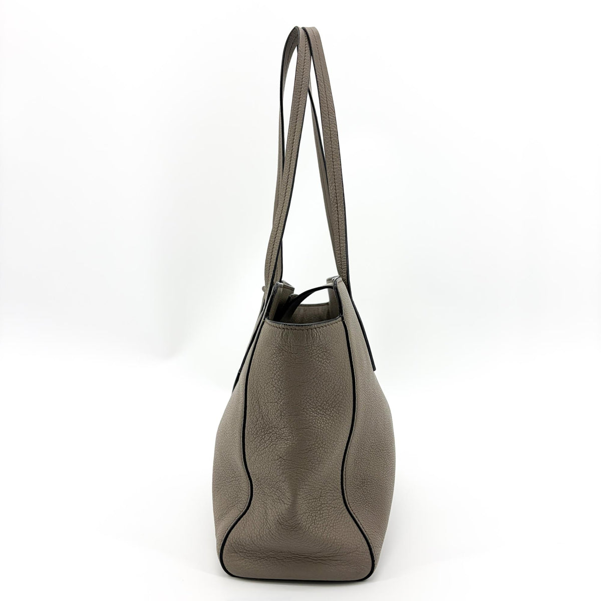 Prada Shoulder Bag Leather Gray Calfskin Shoulder Bag Bag (Pre-Owned)