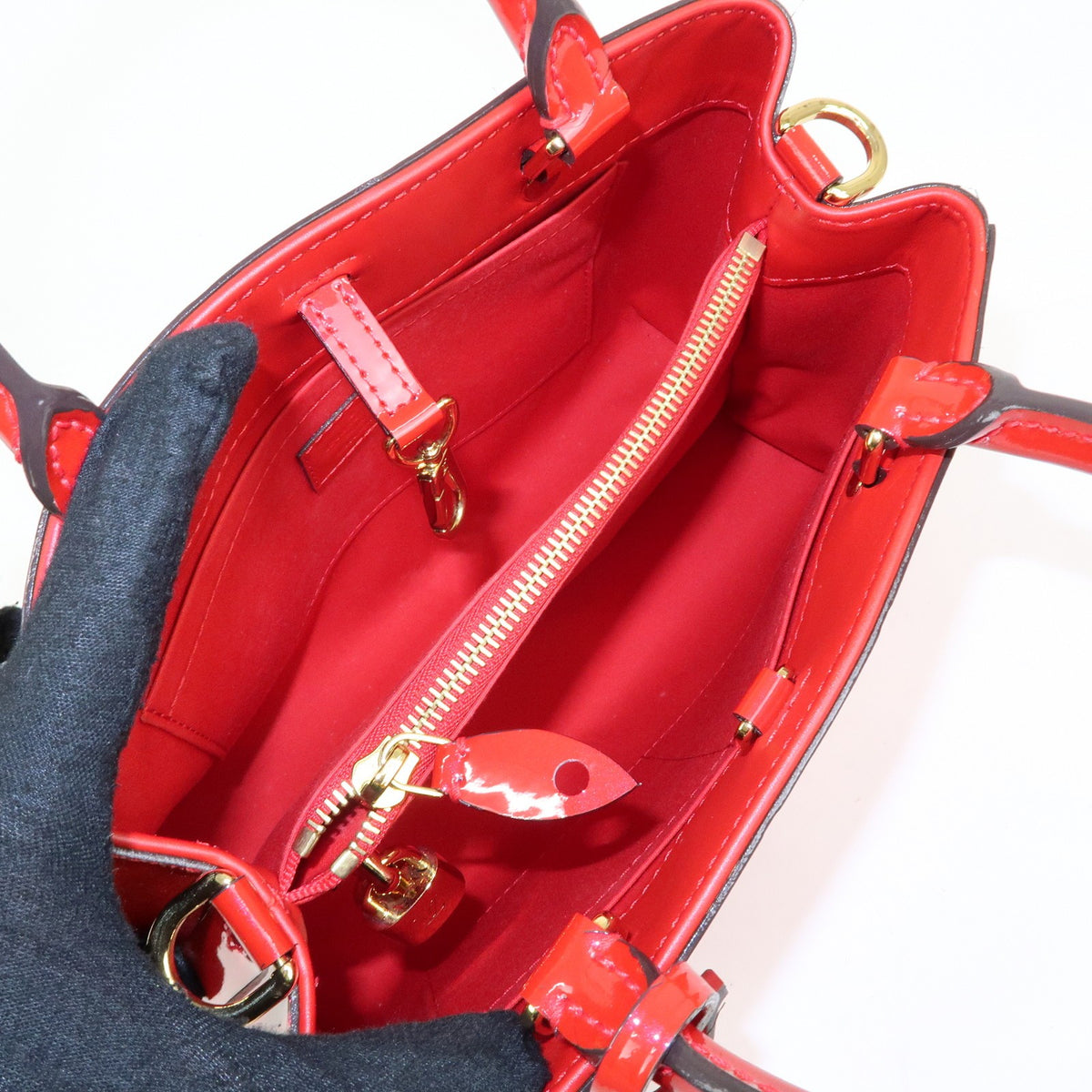 Louis Vuitton Montaigne Monogram Vernis Red Patent_Leather Handbag (Pre-Owned)