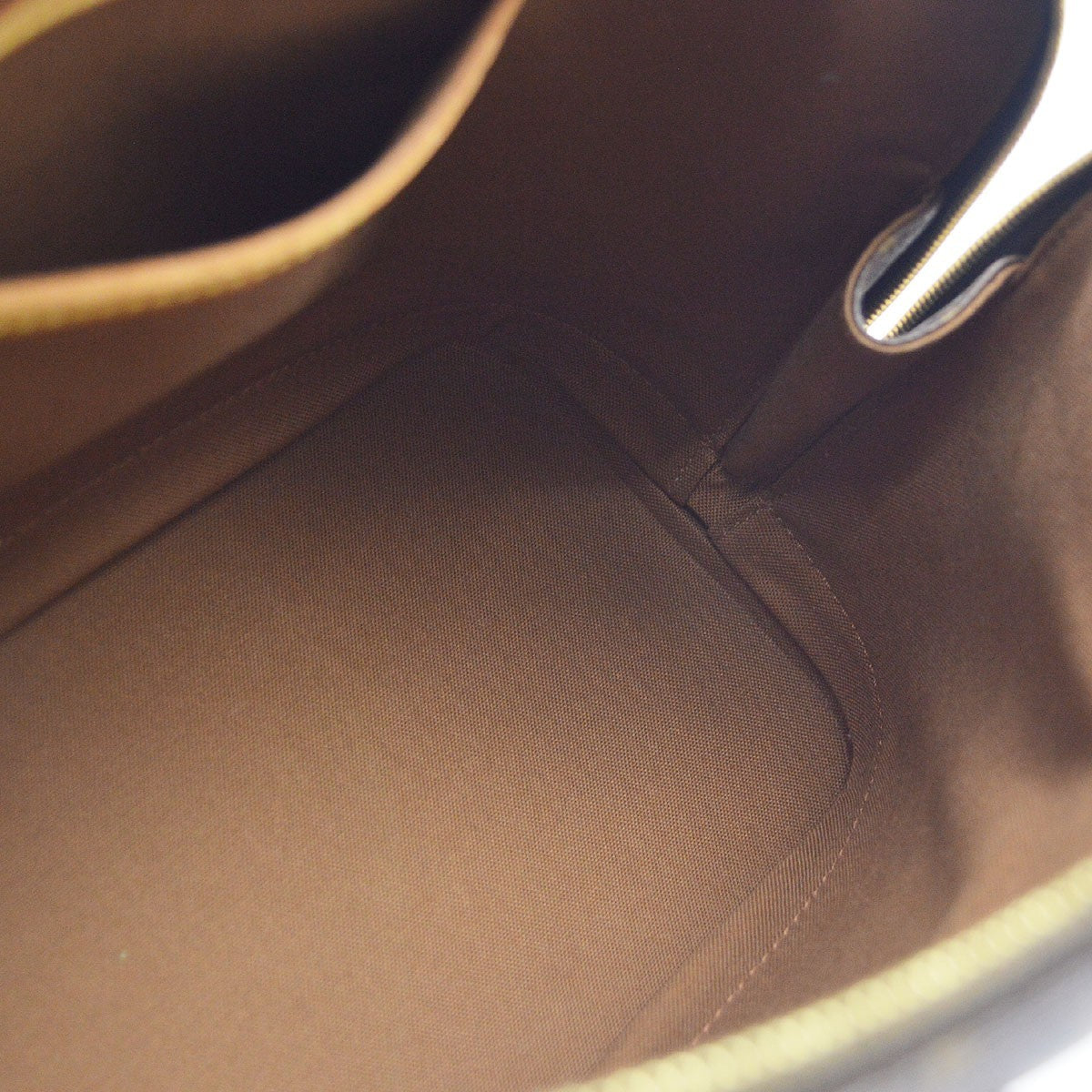 Louis Vuitton Alma Monogram Canvas Brown Canvas Handbag (Pre-Owned)
