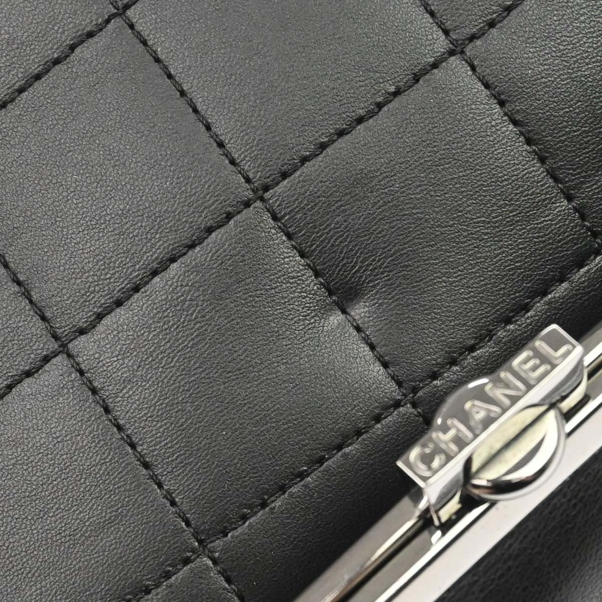 Chanel Chocolate Bar Cc Tote Quilted Leather Black Leather Tote Bag Bag (Pre-Owned)