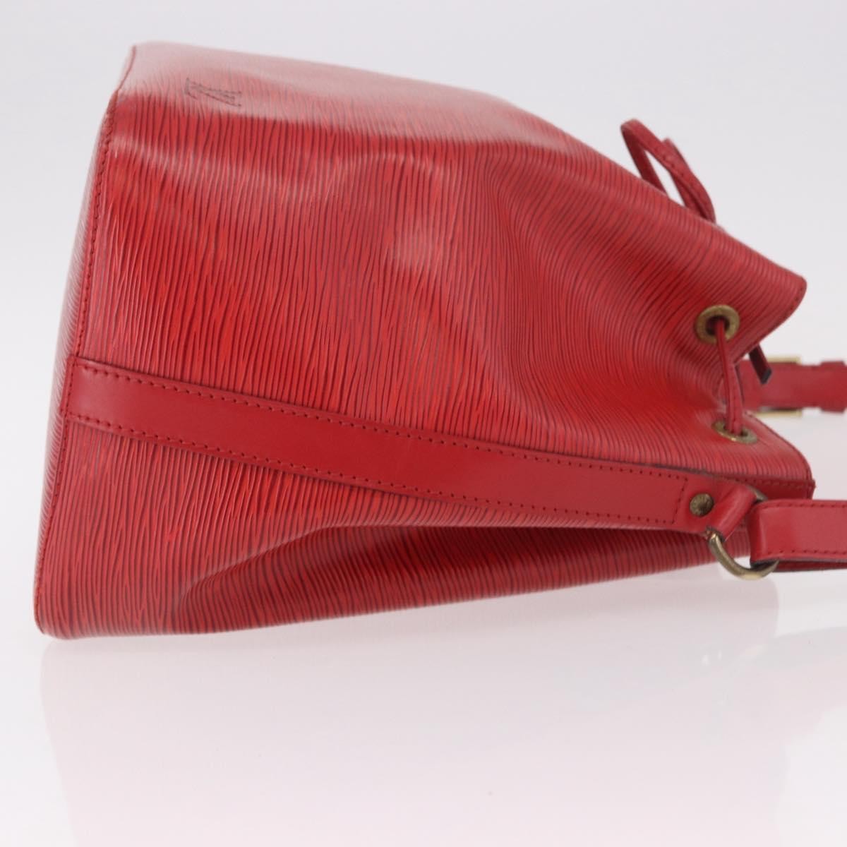Louis Vuitton Petit Noe Epi Leather Red Leather Shoulder Bag Bag (Pre-Owned)