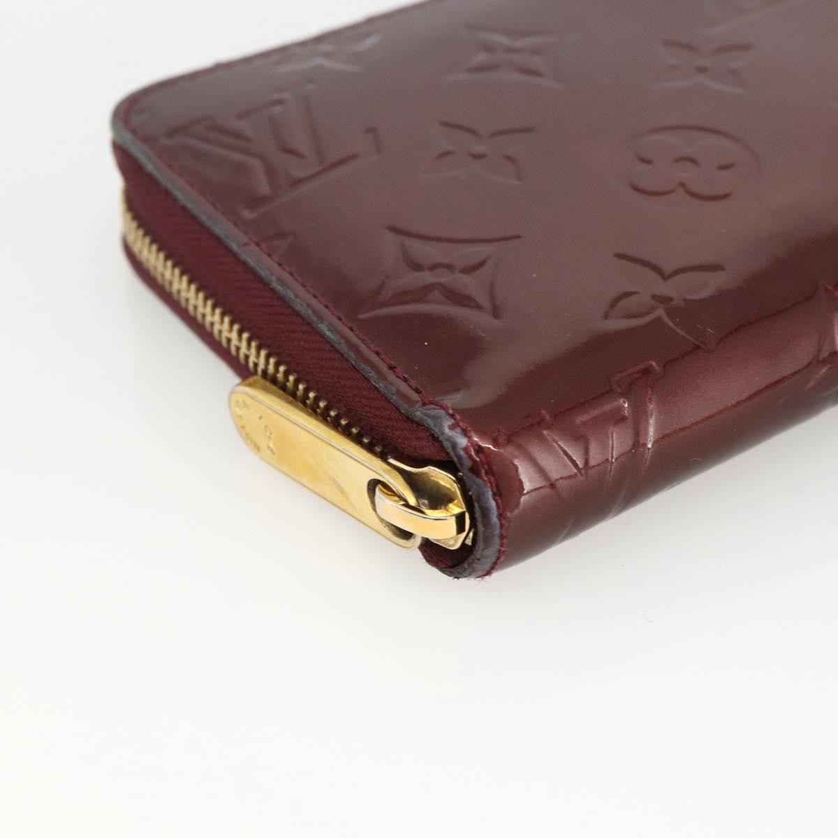 Louis Vuitton Zippy Leather Red Patent_Leather Wallets Accessory (Pre-Owned)