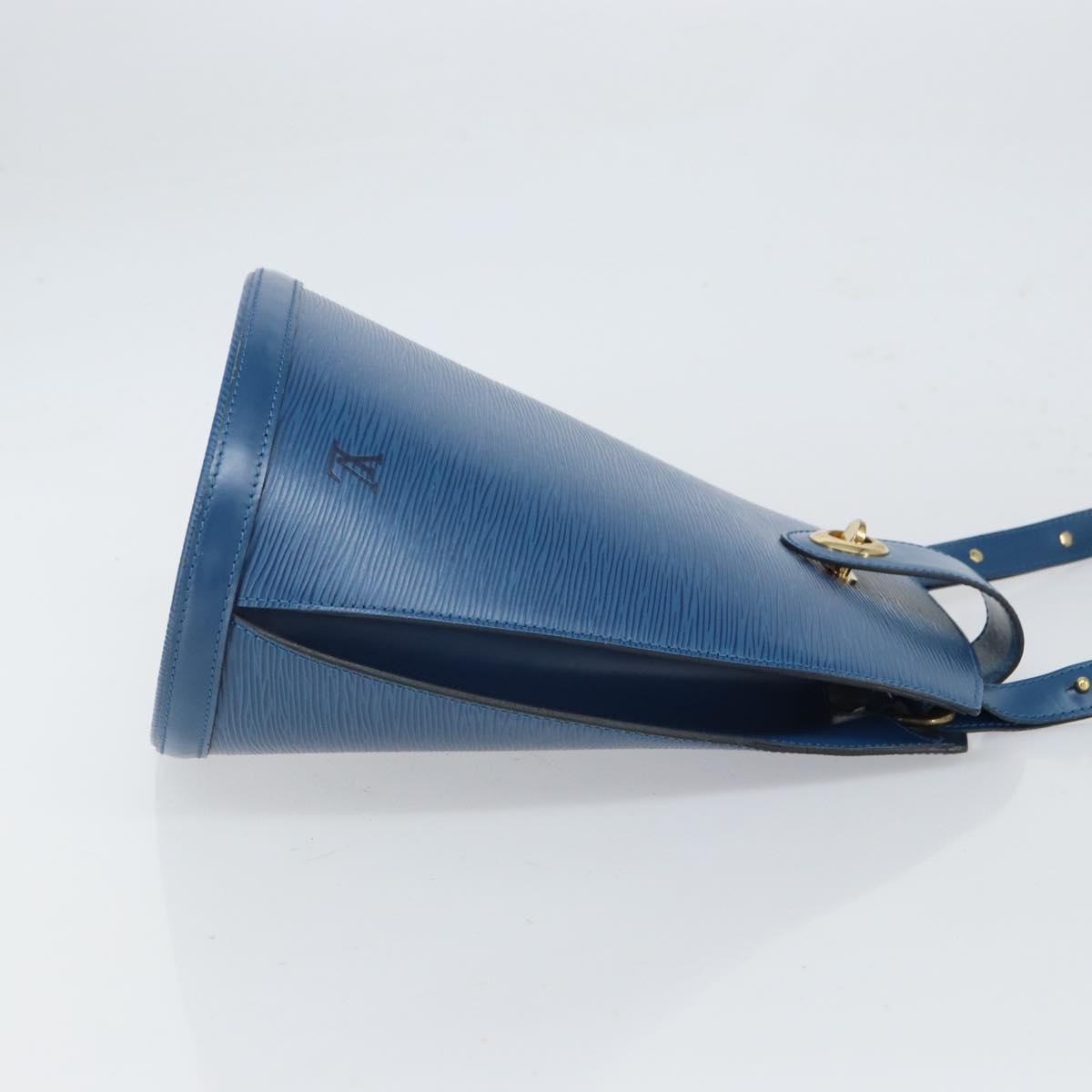 Louis Vuitton Cluny Epi Leather Blue Leather Shoulder Bag Bag (Pre-Owned)