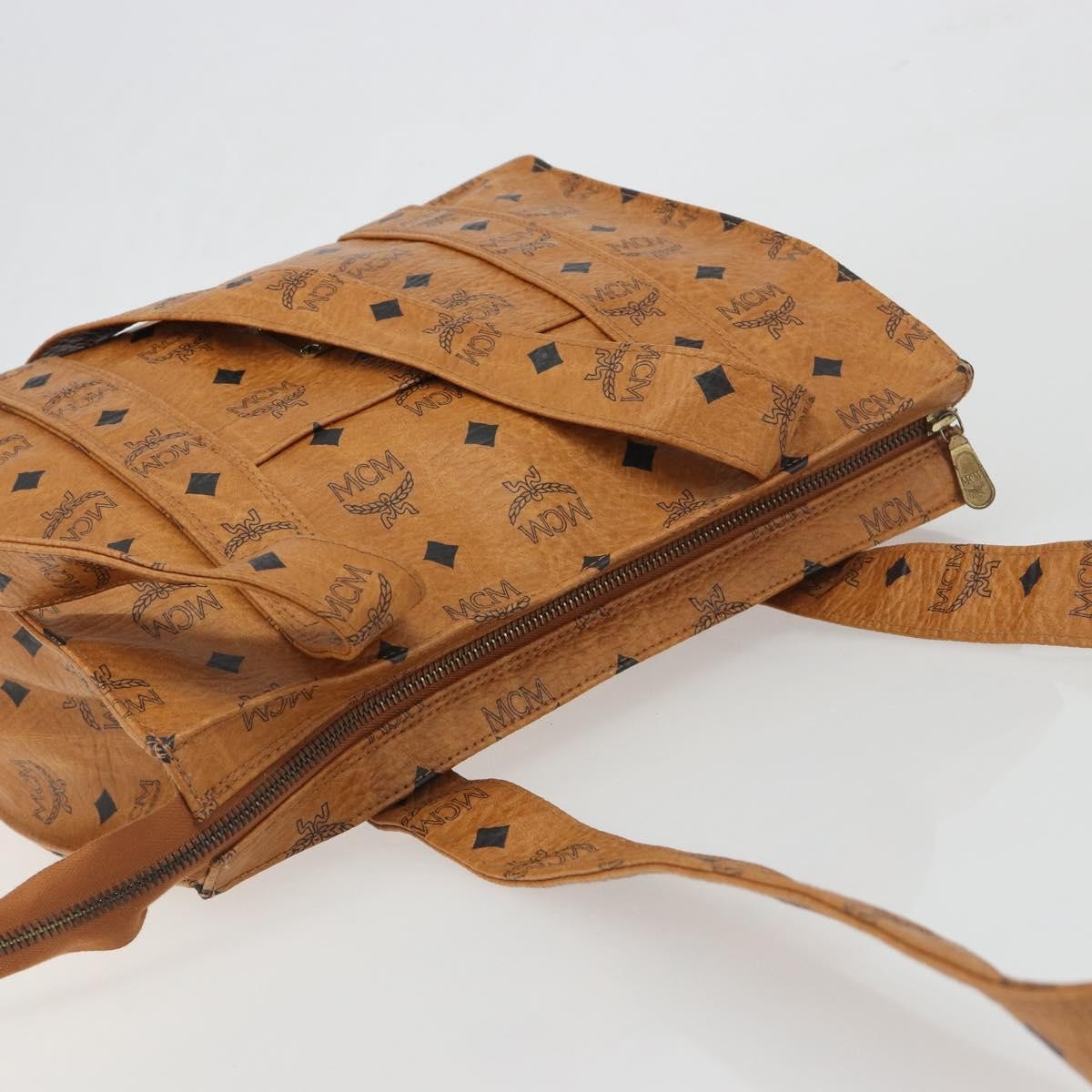 MCM Visetos Leather Brown Leather Shoulder Bag Bag (Pre-Owned)