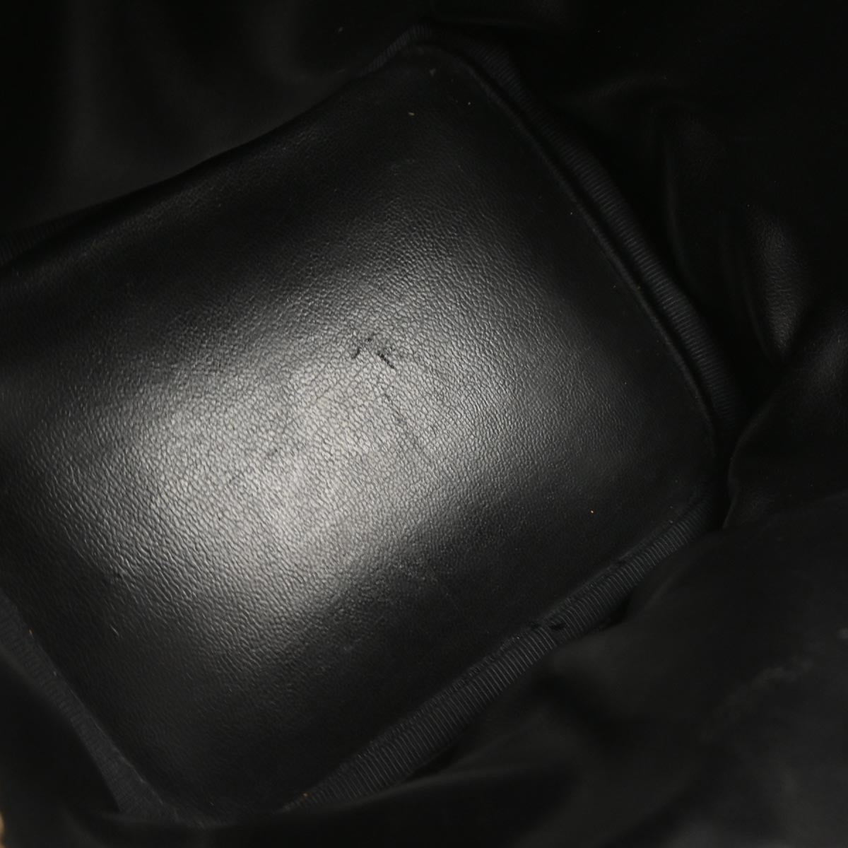 Chanel Vintage Timeless Cosmetic Case Caviar Black Leather Handbag (Pre-Owned)