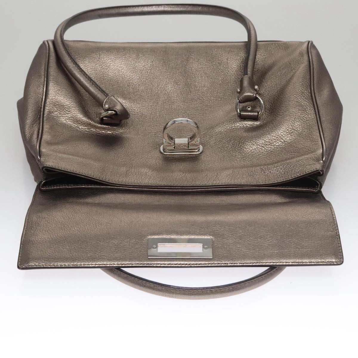 Salvatore Ferragamo Sofia Satchel Leather Silver Leather Handbag (Pre-Owned)