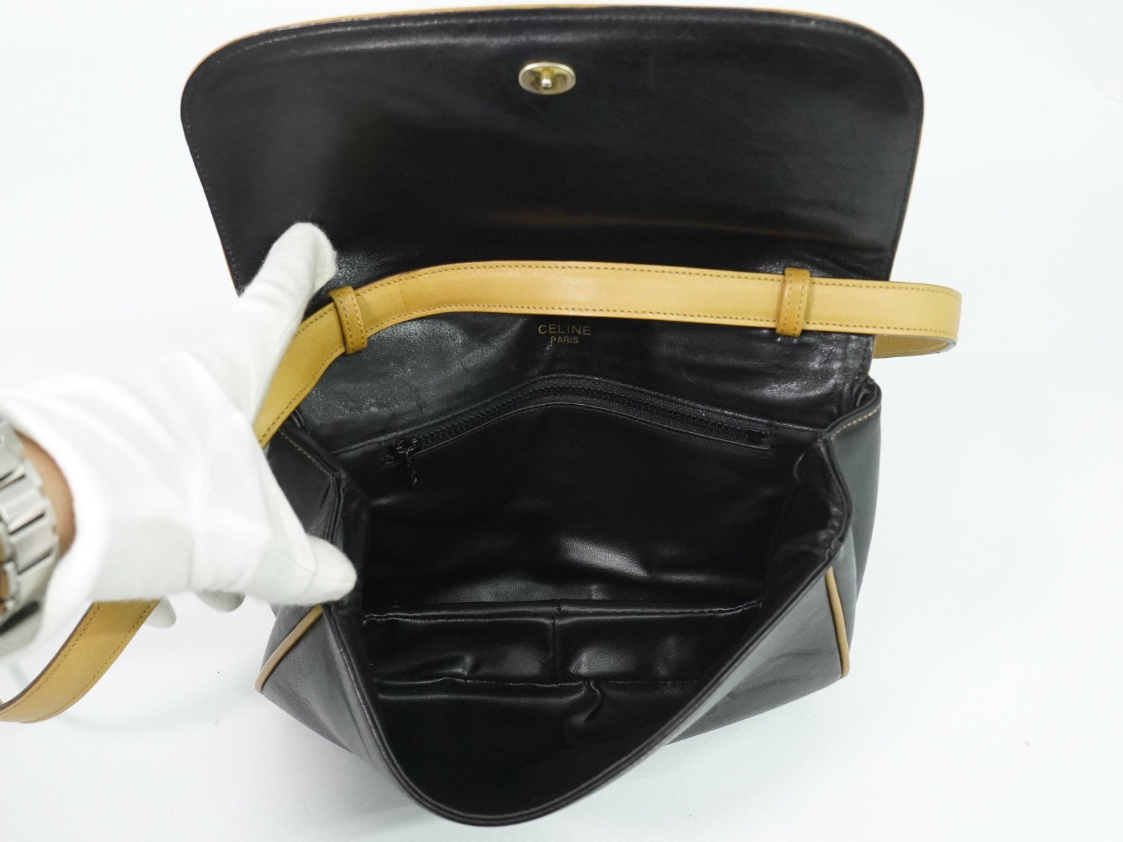 Celine Vintage Flap Leather Black Leather Shoulder Bag Bag (Pre-Owned)