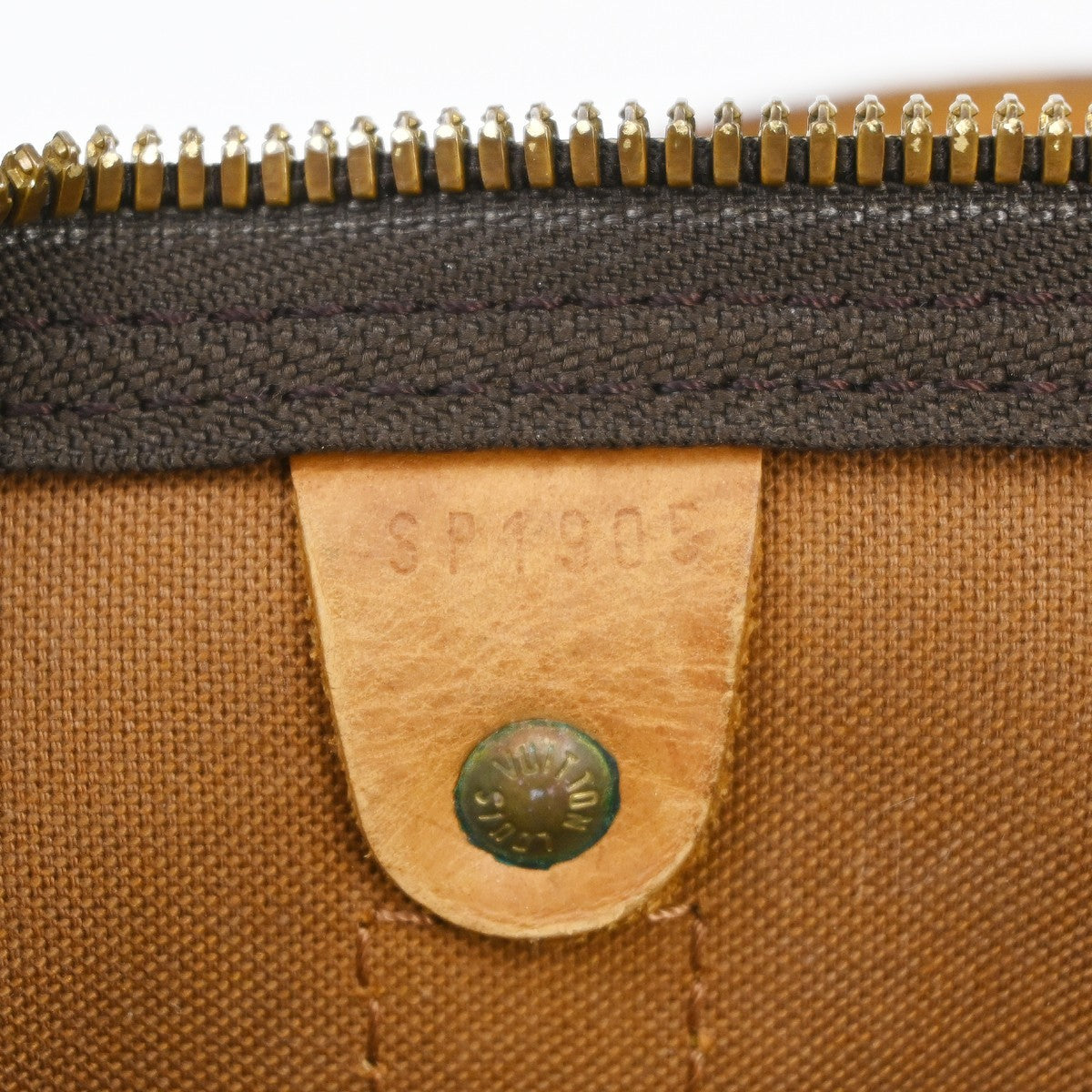 Louis Vuitton Keepall Monogram Canvas Brown Canvas Travel Bag Bag (Pre-Owned)