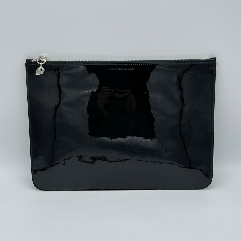Alexander McQueen Women's Black Patent Leather Skull Charm Large Pouch