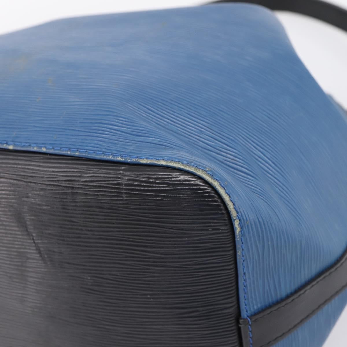 Louis Vuitton Bicolor Petit Noe Epi Leather Blue Leather Shoulder Bag Bag (Pre-Owned)