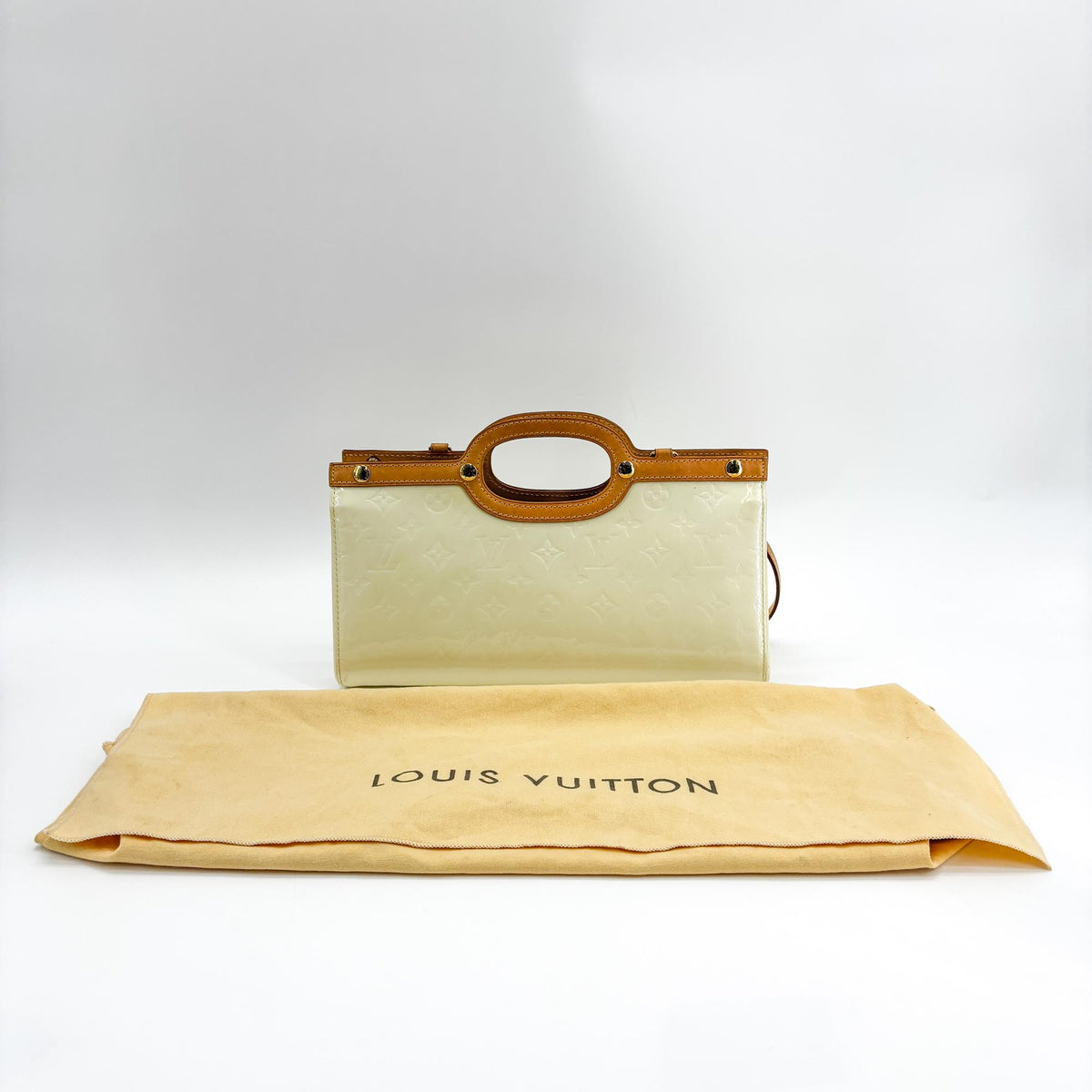 Louis Vuitton Roxbury Drive Monogram Vernis Beige Patent_Leather Handbag (Pre-Owned)
