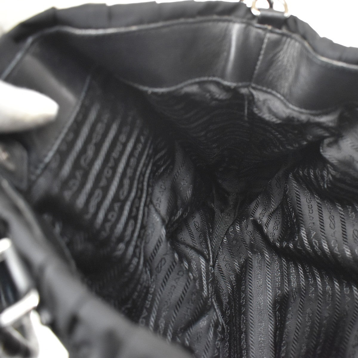 Prada Gaufre Shopping Tessuto Black Nylon Tote Bag Bag (Pre-Owned)