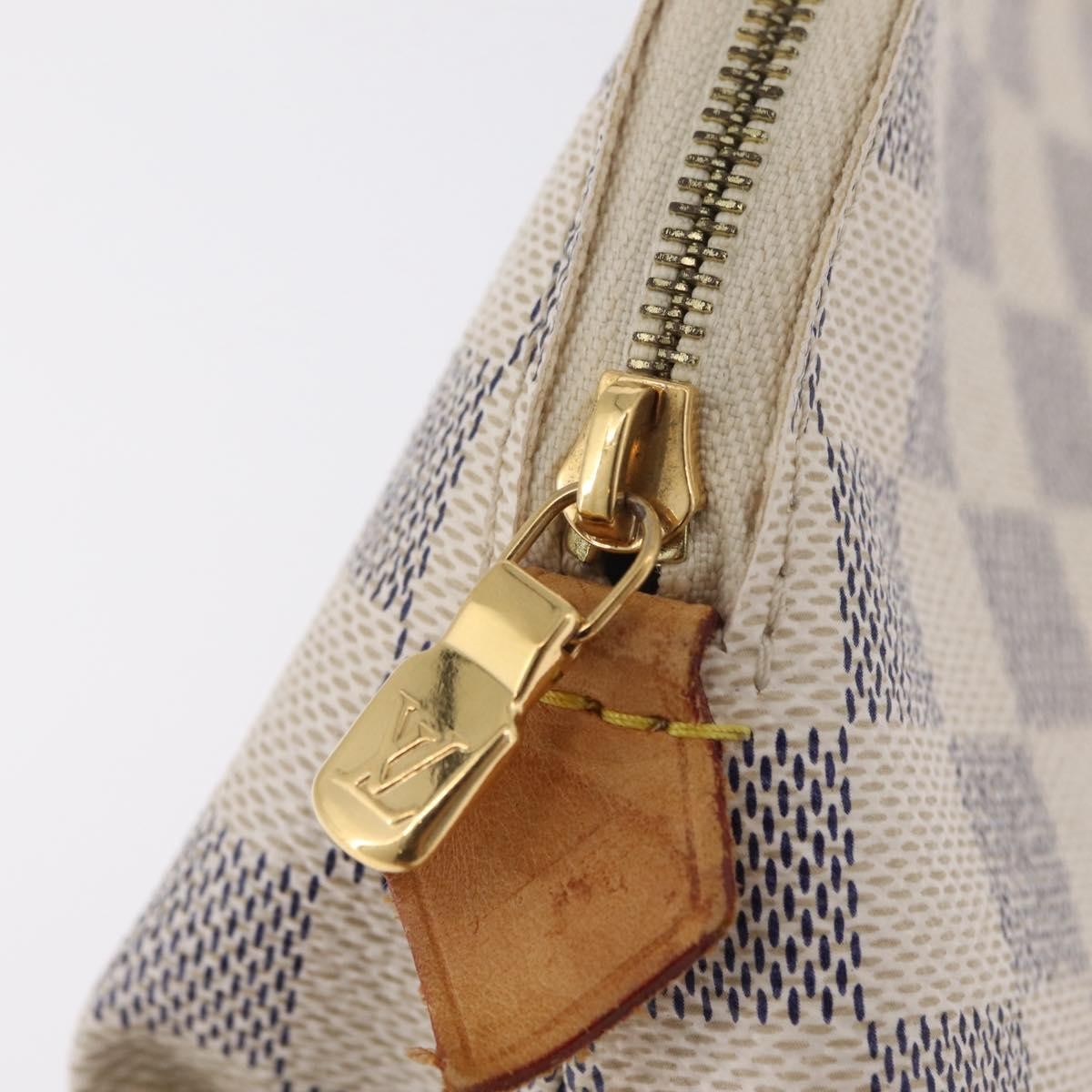 Louis Vuitton Cosmetic Damier Multicolour Canvas Toiletry Case Accessory (Pre-Owned)